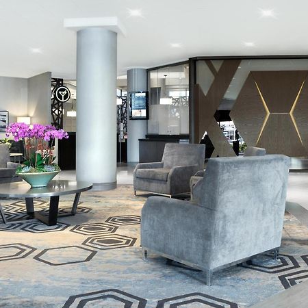 Sheraton Vancouver Guildford Hotel Суррей Экстерьер фото